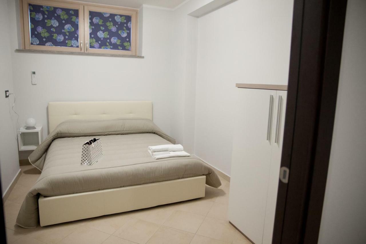 Le Colonne Bed and Breakfast Cassino Eksteriør billede