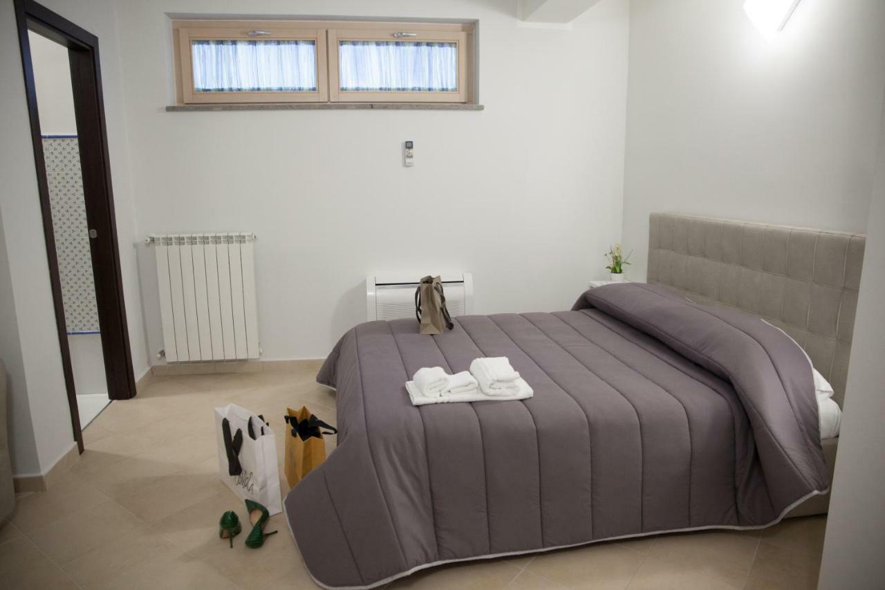 Le Colonne Bed and Breakfast Cassino Eksteriør billede